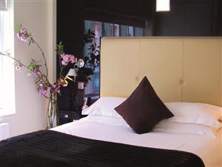 No.5 Maddox Street Apartahotel